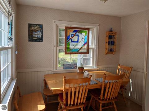19 N Huron Rd, Au Gres, MI 48703 photo 5