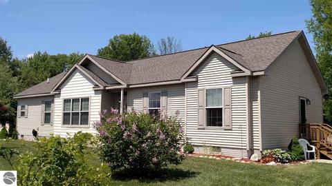 1773 S Riverside Dr, Au Gres, MI 48703 photo 1