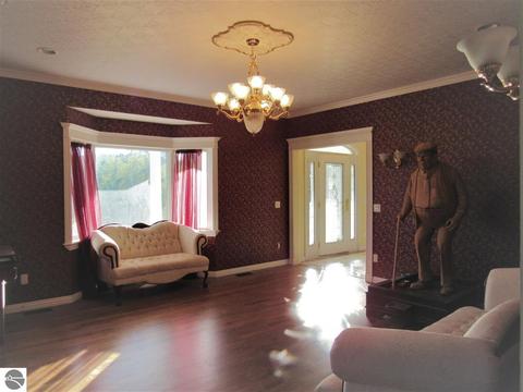 9169 E Hoxie Rd, Cedar, MI 49621 photo 23