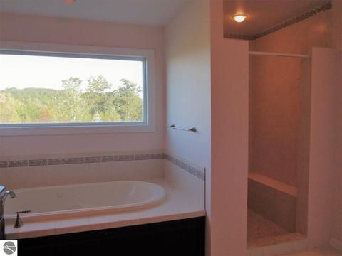 9169 E Hoxie Rd, Cedar, MI 49621 photo 35