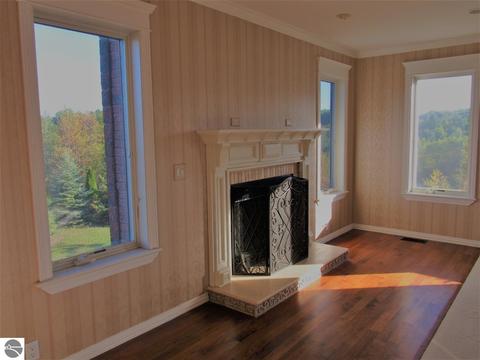 9169 E Hoxie Rd, Cedar, MI 49621 photo 33