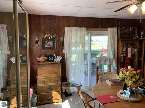 585 S Tonkey Rd, Au Gres, MI 48703 photo 9