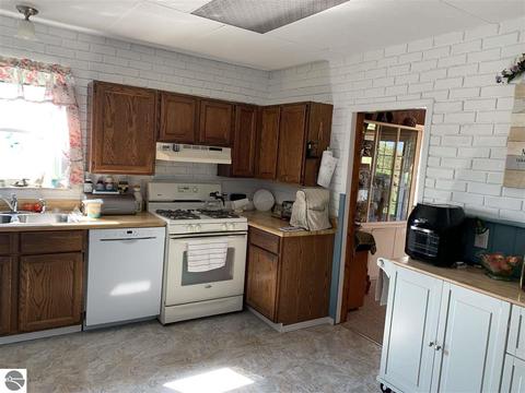 585 S Tonkey Rd, Au Gres, MI 48703 photo 12