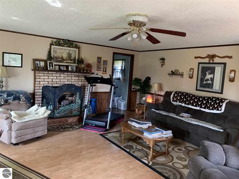585 S Tonkey Rd, Au Gres, MI 48703 photo 10