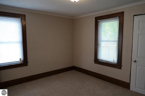 320 E Ctr, Ithaca, MI 48847 photo 16