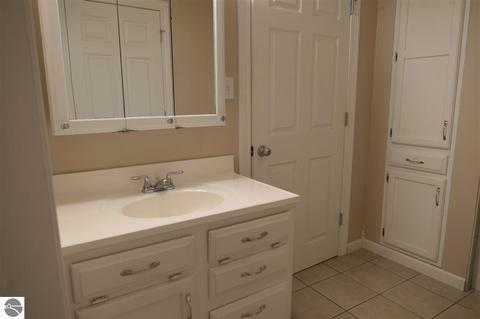 320 E Ctr, Ithaca, MI 48847 photo 19