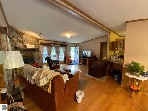 551 Rivers Terrace Rd, Gladwin, MI 48624 photo 9