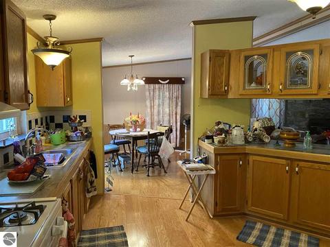 551 Rivers Terrace Rd, Gladwin, MI 48624 photo 10