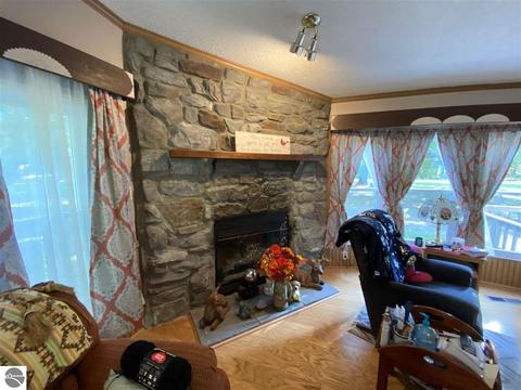 551 Rivers Terrace Rd, Gladwin, MI 48624 photo 5