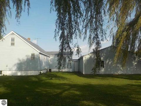 2211 W Baseline Rd, Mount Pleasant, MI 48858 photo 34