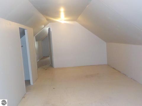 2211 W Baseline Rd, Mount Pleasant, MI 48858 photo 23