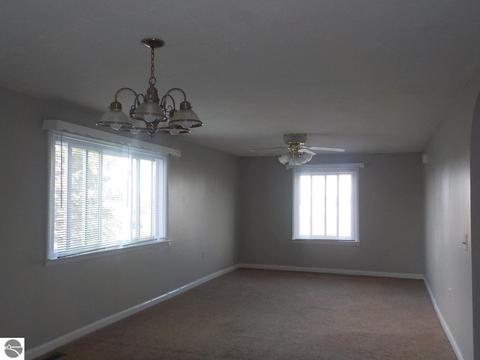 2211 W Baseline Rd, Mount Pleasant, MI 48858 photo 9