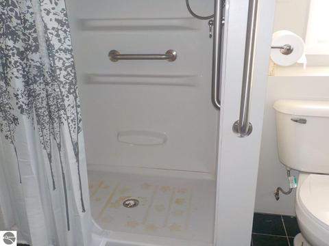 2211 W Baseline Rd, Mount Pleasant, MI 48858 photo 18