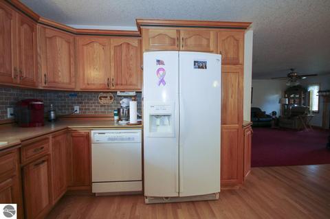 1167 E Blanchard Rd, Shepherd, MI 48883 photo 11