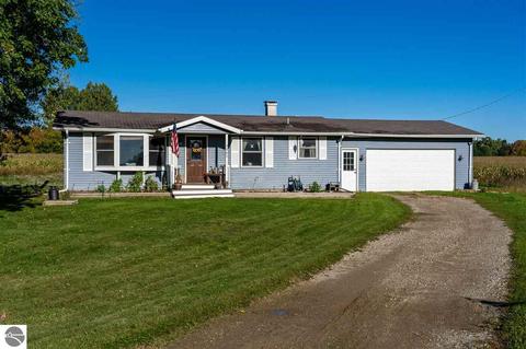 3361 E Walton Rd, Shepherd, MI 48883 photo 1