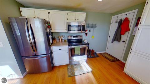3361 E Walton Rd, Shepherd, MI 48883 photo 11