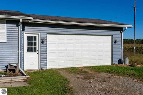3361 E Walton Rd, Shepherd, MI 48883 photo 3