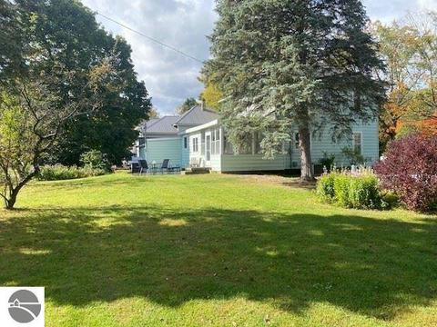 222 E Main St, Manton, MI 49663 photo 3
