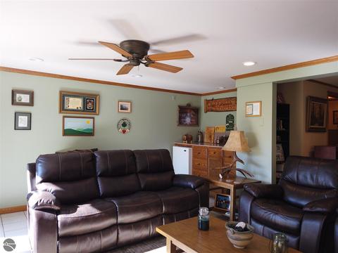 7050 Meredith Grade, Harrison, MI 48625 photo 9