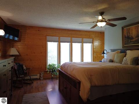 7050 Meredith Grade, Harrison, MI 48625 photo 31