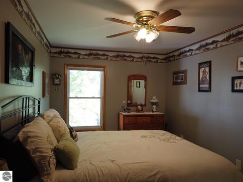 7050 Meredith Grade, Harrison, MI 48625 photo 36