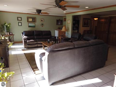 7050 Meredith Grade, Harrison, MI 48625 photo 8