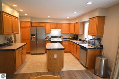 16295 Aletha, Interlochen, MI 49643 photo 3