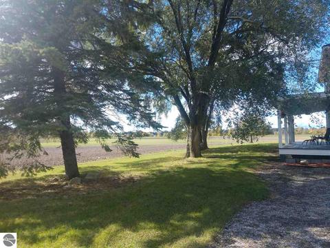 378 N Court St, Au Gres, MI 48703 photo 12