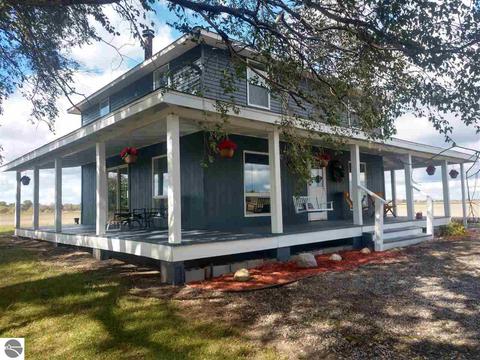 378 N Court St, Au Gres, MI 48703 photo 9
