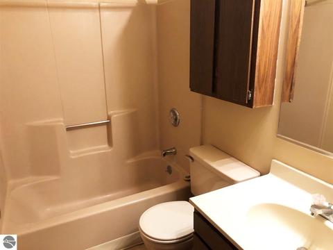 4293 Eagle Crest Dr, Williamsburg, MI 49690 photo 10