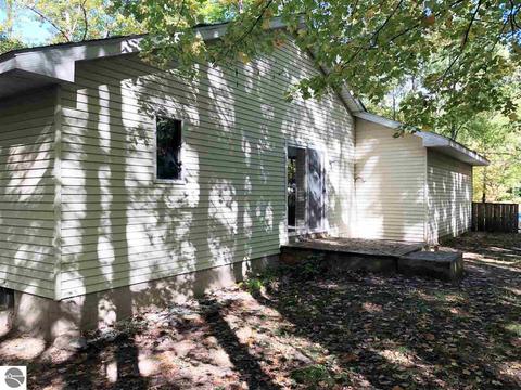 4293 Eagle Crest Dr, Williamsburg, MI 49690 photo 20
