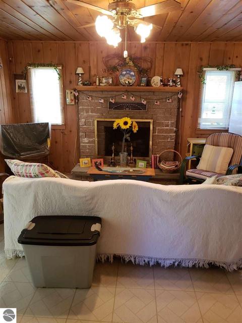 5845 S Lake Ln, Au Gres, MI 48703 photo 10