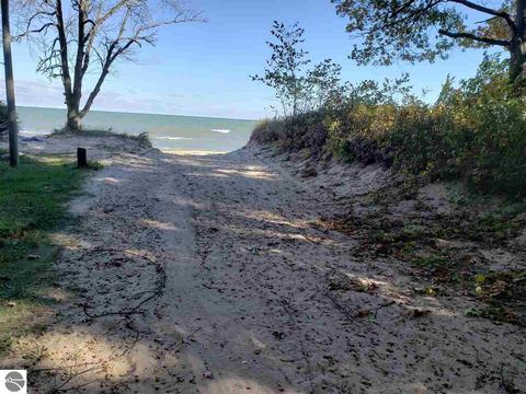 5845 S Lake Ln, Au Gres, MI 48703 photo 13