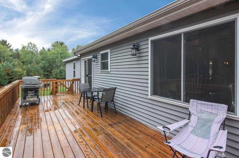 9727 Cushman Ct, Williamsburg, MI 49690 photo 26