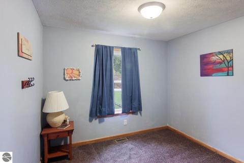 9727 Cushman Ct, Williamsburg, MI 49690 photo 11