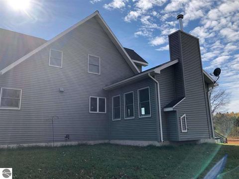 2107 E Countyline Rd, Hale, MI 48739 photo 4