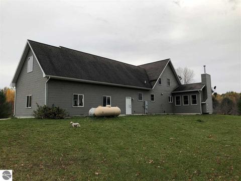 2107 E Countyline Rd, Hale, MI 48739 photo 5