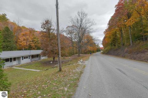 9215 E Lincoln Rd, Cedar, MI 49621 photo 39