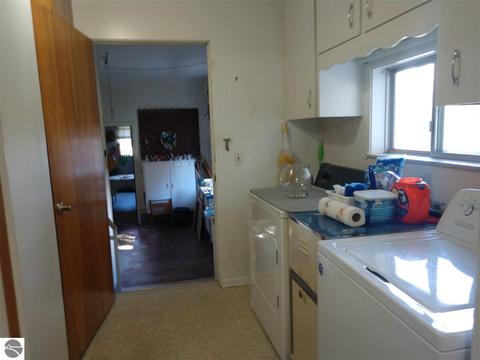 143 Saginaw St, Au Gres, MI 48703 photo 27
