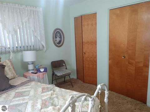 143 Saginaw St, Au Gres, MI 48703 photo 16