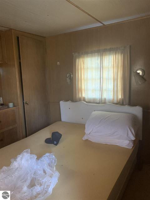 108 S 2nd St, Mesick, MI 49668 photo 8