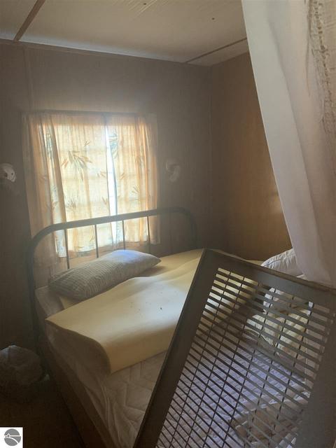 108 S 2nd St, Mesick, MI 49668 photo 10