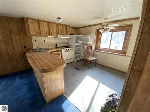 6509 Carpenter Rd, Harrison, MI 48625 photo 13