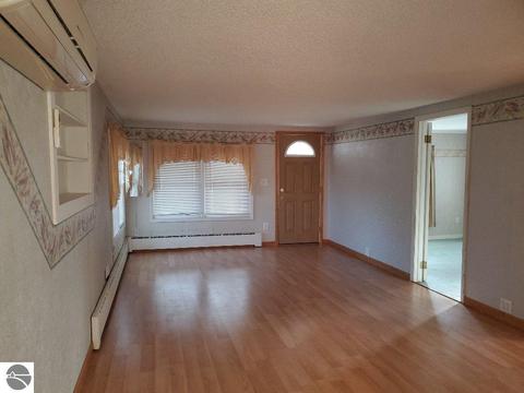 435 N Fourth St, Shepherd, MI 48883 photo 9