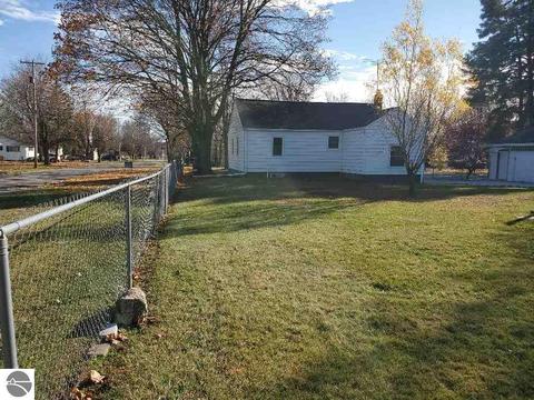 435 N Fourth St, Shepherd, MI 48883 photo 43