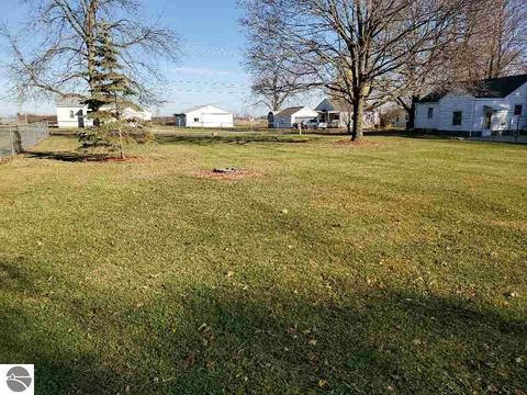 435 N Fourth St, Shepherd, MI 48883 photo 41