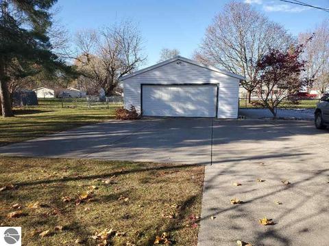 435 N Fourth St, Shepherd, MI 48883 photo 35