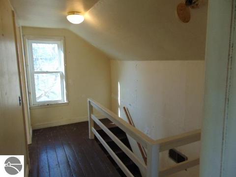 625 E North St, Ithaca, MI 48847 photo 17