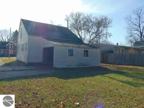 625 E North St, Ithaca, MI 48847 photo 3