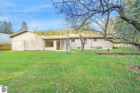 3527 E Mill Rd, Grawn, MI 49637 photo 25